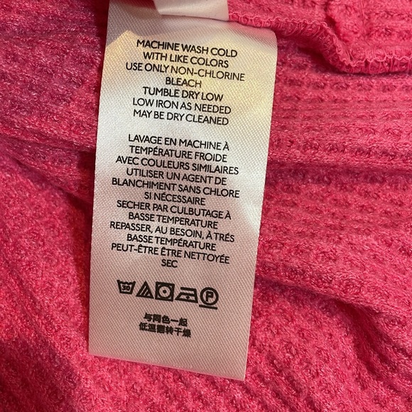 Urban Outfitters Cropped Top Size Large Pink Wrap Front NWOT - Picture 9 of 10